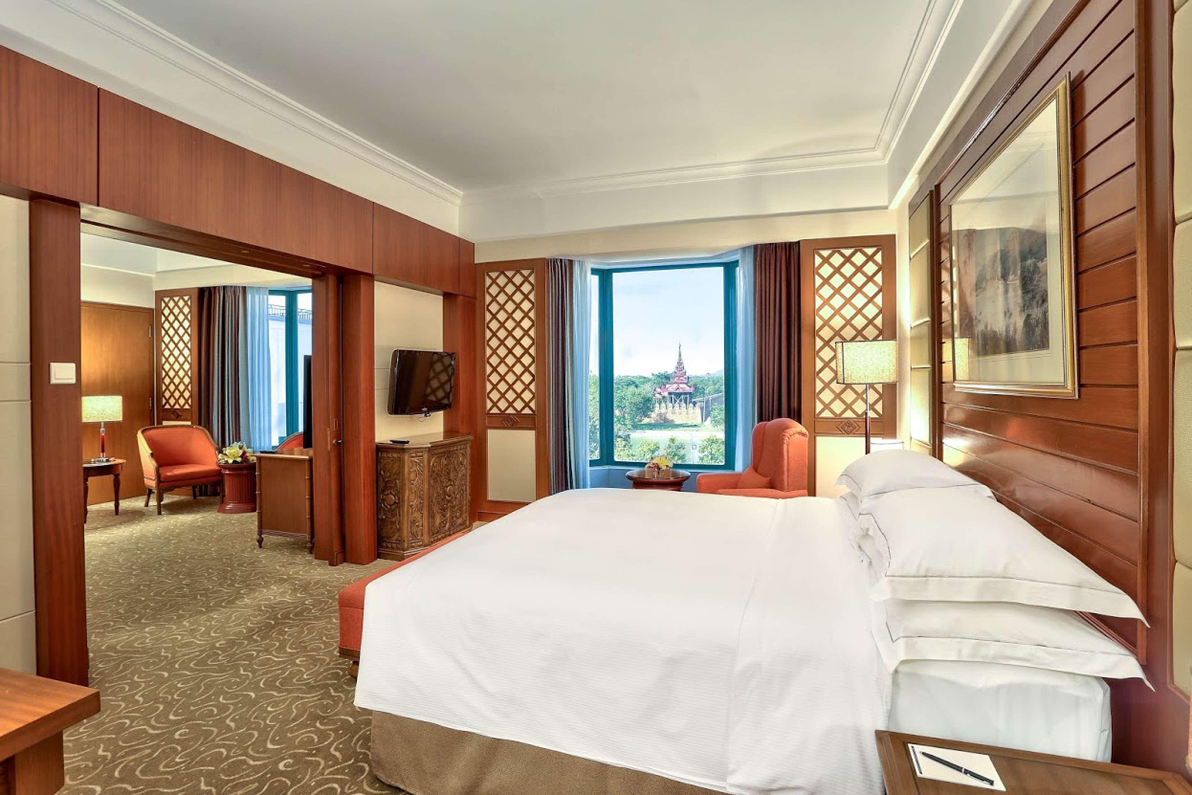 Hilton Mandalay Hotel Luaran gambar